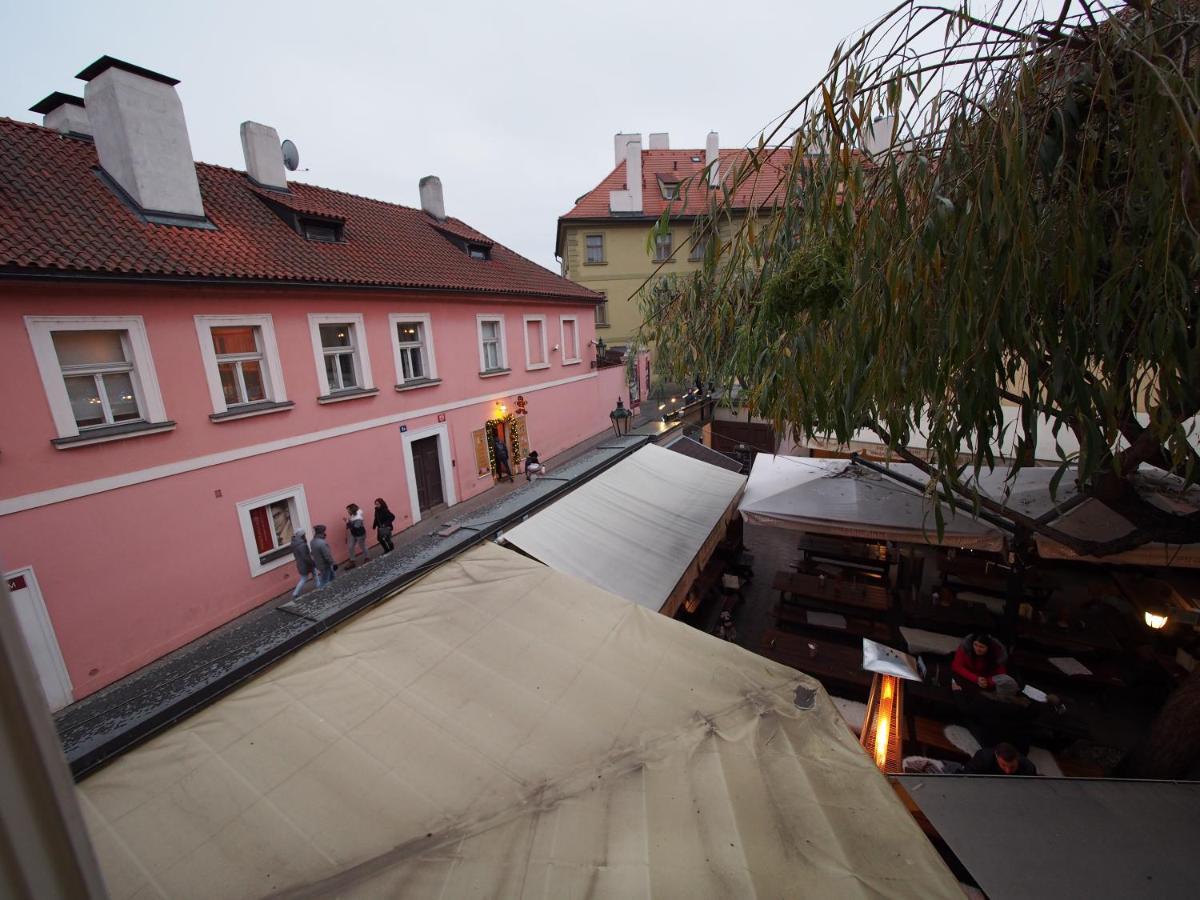 White Swan Boutique Apartments Prague Luaran gambar