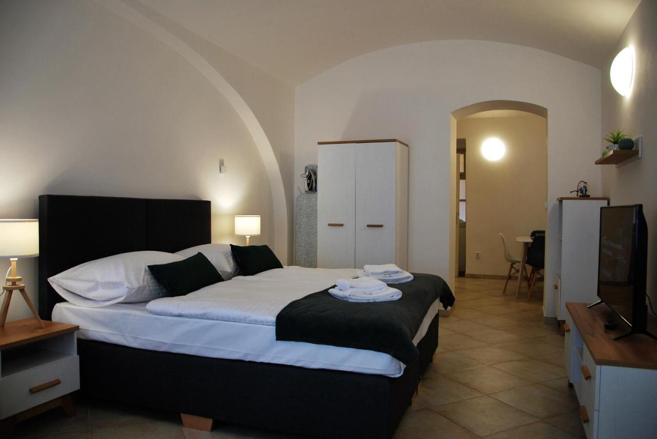 White Swan Boutique Apartments Prague Luaran gambar